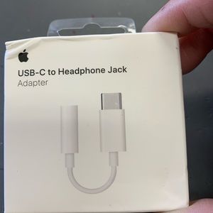 Apple  USB-C to Headphone Jack NWOT